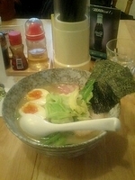 「鶏塩ラーメン+スペシャル トッピング（チャーシュー3種 のり3枚」@麺や 福一の写真