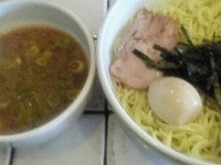 「つけ麺（320g）（950円）・半熟味付玉子（100円）」@らーめん風凛の写真