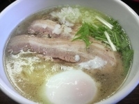 「大盛特製ラーメン（塩）」@めんやももの写真