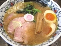 「特製らーめん」@麺座でん あねっくすの写真