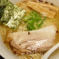「塩らー麺 700円」@京鰹節つけ麺 愛宕 ATAGOの写真