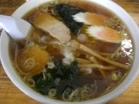 「ワンタンメン 650円」@朝日屋食堂の写真