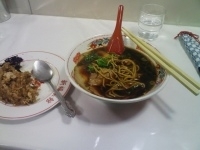 「中華そば並とヤキメシ小」@新福菜館 府立医大前店の写真