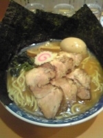 「得らーめん中盛+のり増し」@らーめん文蔵の写真
