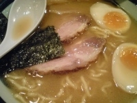 「らーめん」@つじ田 神田御茶ノ水店の写真