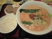 「坦々麺+Aセット（ジャンボシューマイ2個とごはん」@麺や 剛の写真