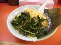 「ネギラーメン+ほうれん草」@鹿島家 石川町店の写真