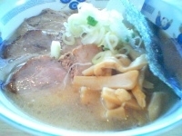 「チャーシューメン+メンマ（￥730+￥100）」@手打ラーメン 長八の写真