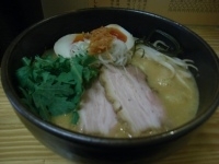 「味噌しろ六麺（チャーシュー2枚、味玉付き）890円+中盛60円+」@旬麺しろ八の写真