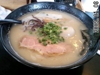 「こってり塩らーめん（550円）+煮玉子（100円）」@めん処 一輝の写真