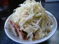 「塩らーめん（野菜ちょっと多め+にんにく） 700円」@らーめん大 蒲田店の写真