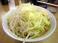 「小ラーメン（ニンニク） ￥650」@ラーメン二郎 栃木街道店の写真