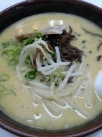 「博多大麦麹味噌仕立て味噌らーめん（￥500）」@博多天神 渋谷南口店の写真