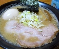 「らーめん700円+味玉100円+チャーシュー丼300円」@麺屋 一心の写真