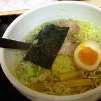 「塩らーめん（650円）」@らーめん 麺てつの写真