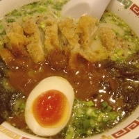 「チキンカツカレーラーメン 900円」@九州ラーメン居酒屋 もっこすの写真