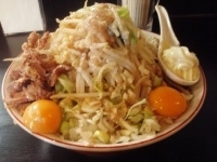 「油ラーメン（野菜多めニンニクアブラ）大盛+生玉子+マヨネーズ」@らーめん大 東小金井店の写真