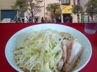 「汁なし小（ニンニク+魚粉）+生卵（50円）」@ラーメン二郎 環七一之江店の写真