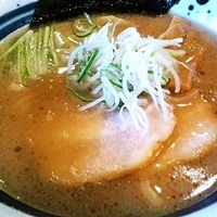 「しょうゆラーメン 700円」@麺処まるわの写真