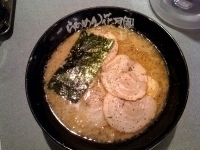 「嵐げんこつラーメン」@らあめん花月嵐 原町田店の写真