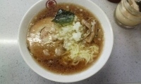 「ラーメン（卵麺）【390円】」@丸幸の写真