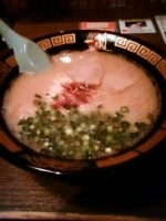 「ラーメン+半替玉+小ごはん」@一蘭 横浜桜木町店の写真