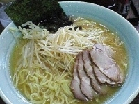 「チャーシューメン大（1,050円）・濃い目・硬め」@横浜ラーメン 増田家 幕張店の写真