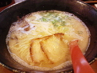 「ラーメン（まろやか）+半チャーハンセット」@博多ラーメン 心の写真