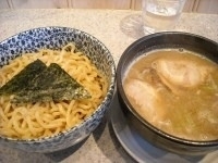 「角肉入りつけ麺 チャーシュートッピング」@麺や 武蒼の写真