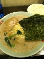 「ラーメン並+小ライス」@横浜 六角家 御徒町店の写真