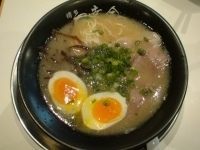 「味玉らーめん」@博多一幸舎 キャナルシティ店の写真