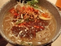 「自家製カレーらーめん（期間・数量限定）大盛+ライス+生ビール+ウ」@麺喰屋 澤の写真