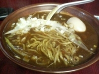 「カレー麺（麺多め）+サービス半ライス」@二代目めん家 味味の写真