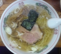 「大ロースチャーシューメン（塩） 麺固め+モツ丼+煮玉子」@米屋の写真