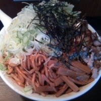 「B麺 多め 700グラム 680円」@あまみ屋の写真