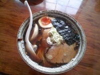 「土日限定・焦がし醤油そば大盛+味玉」@中華そば 田家 本店の写真