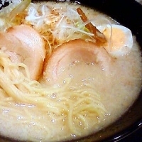 「げんこつらぁめん 塩 ネギトッピングクーポン （620円）」@らあめん花月嵐 大森町店の写真