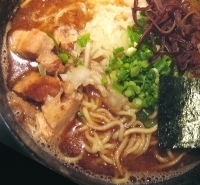 「黒虎らうめん 680円」@炙り角煮らうめん 黒虎の写真