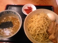 「つけめん（大）+味玉+肉増し」@つけめん・らあめん 福は内の写真