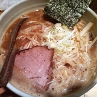 「濃厚味噌らーめん￥750+大盛り￥100」@○心厨房の写真