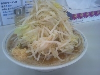 「塩ラーメン（ヤサイニンニク）+豚+こま切れ豚（600円+120円」@ラーメン大 我孫子店の写真