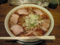 「中 / 750円」@中華そば つし馬の写真