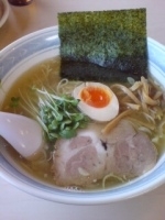 「塩細麺 680円」@あぢとみ食堂の写真