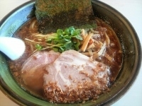 「焦がし正油太麺」@あぢとみ食堂の写真