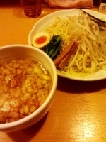 「つけめん（300g）」@背脂煮干濃厚醤油 どっかんの写真