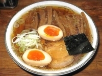 「ラーメン700円+煮玉子50円」@元祖 恵比寿ラーメンの写真