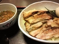 「濃厚つけ麺（あつもり）+チャーシュー+味玉」@美味食間 くわ田の写真