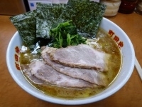 「チャーシュー麺中盛」@横浜ラーメン 町田家 新百合ヶ丘店の写真