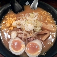 「味噌らーめん￥750+大盛り￥100+クーポン味玉（梅）」@北の大草原 四谷店の写真