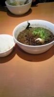 「黒ラーメン（ランチ白ご飯）」@秀ちゃんラーメンの写真
